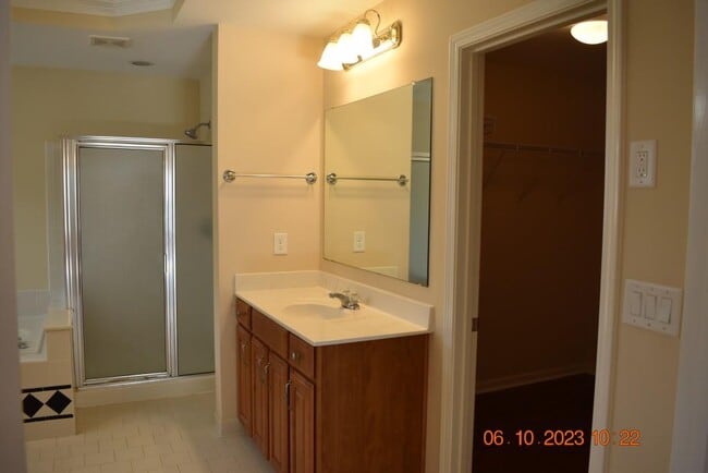 Building Photo - 2689 Heritage Oaks Cir