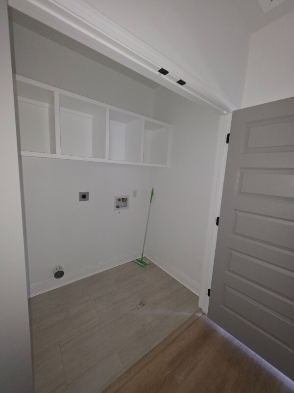 Building Photo - 2431 Franklin Ave