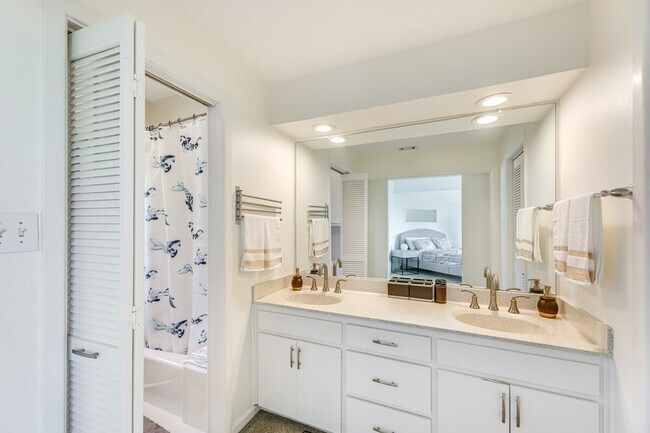 Building Photo - 1735 Spyglass Dr