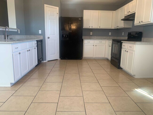 Building Photo - *COMING SOON* Beautiful Corner Lot Home in Desirable Stone Oak!