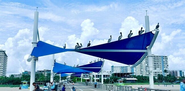 Building Photo - 133 N Pompano Beach Blvd