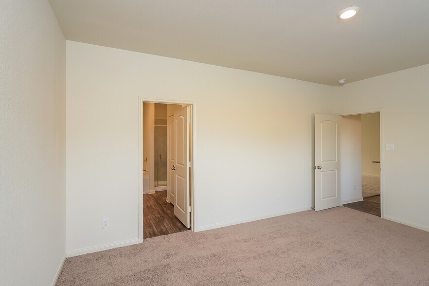 Building Photo - 12020 Claudette St