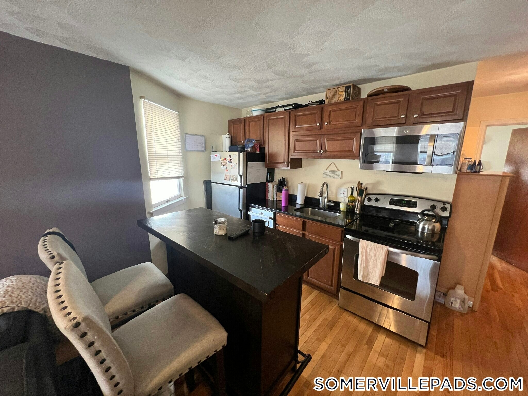 Building Photo - 217 Holland St