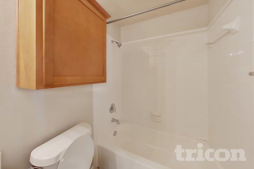 Building Photo - 8621 Sagebrush Trail