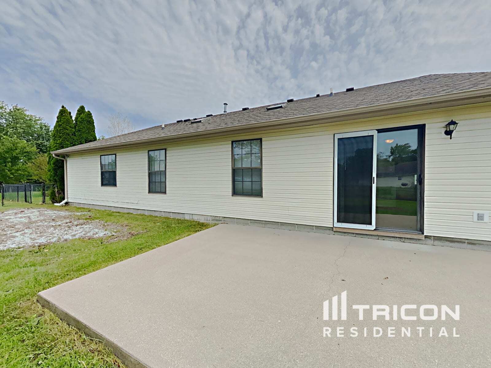 Building Photo - 11905 Breta Ct