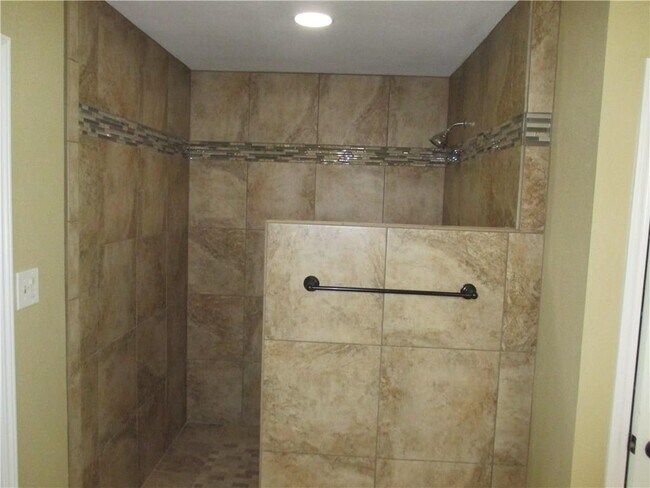 Building Photo - 215 Monkey Rd