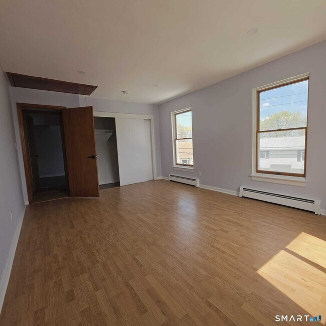 Building Photo - 124 Geddes Terrace