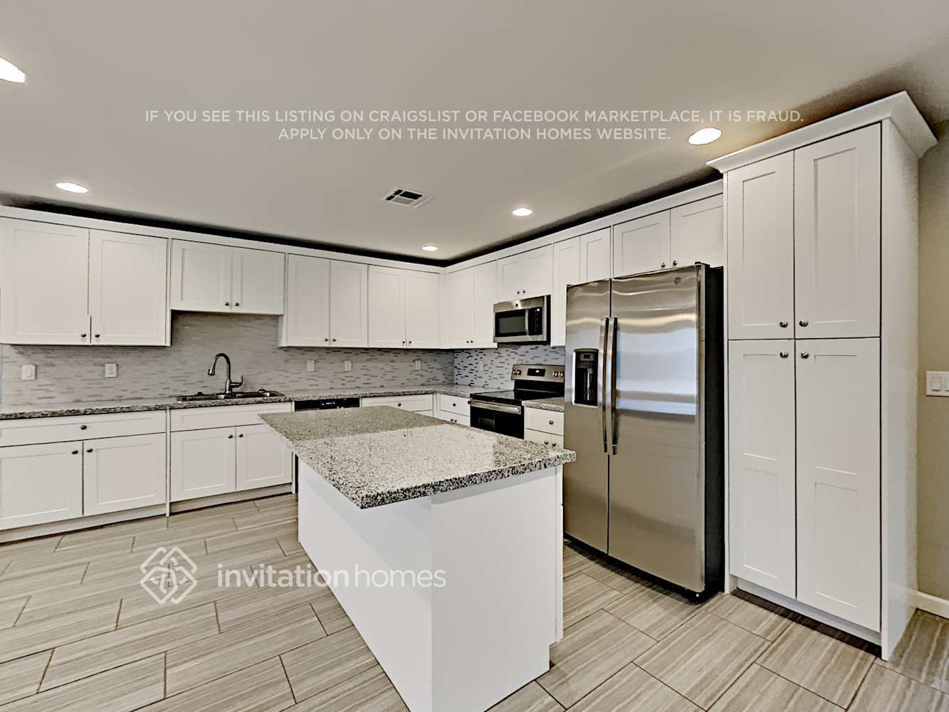 Building Photo - 3407 E Anderson Dr