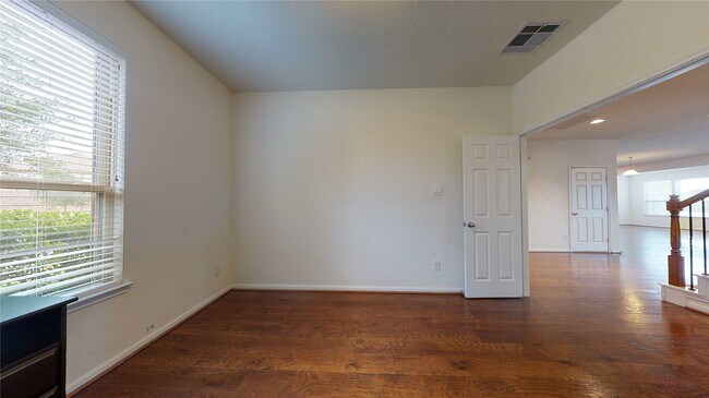 Building Photo - 28635 Cranford Sage Ln