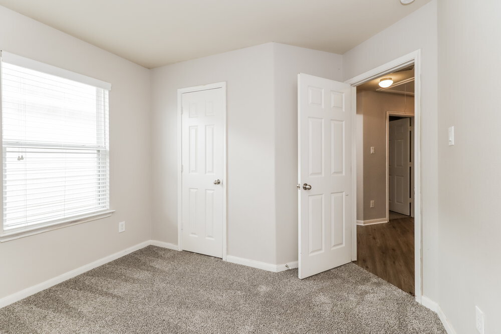 Building Photo - 9446 Green Mills Dr