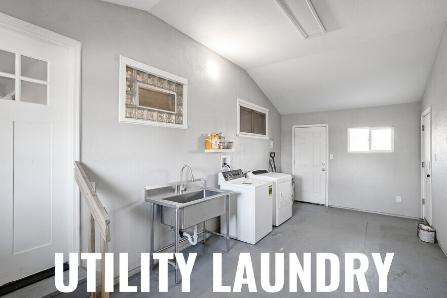 Building Photo - 2300 Lima St