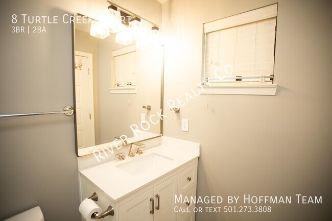 Building Photo - 8 Turtle Creek Ct