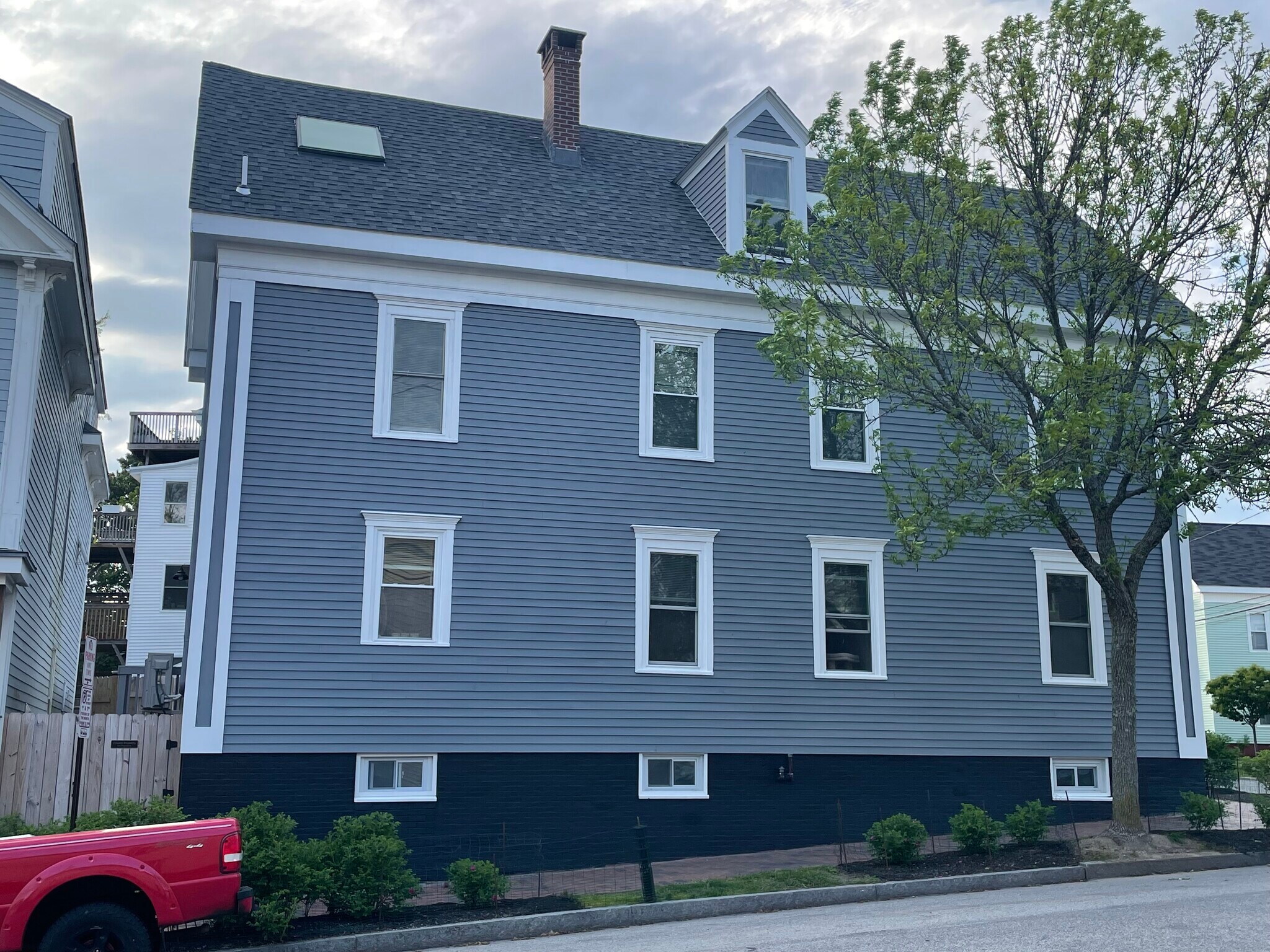 Building Photo - 18 North St