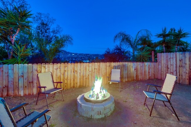 Building Photo - Barcelona Ridge Estates