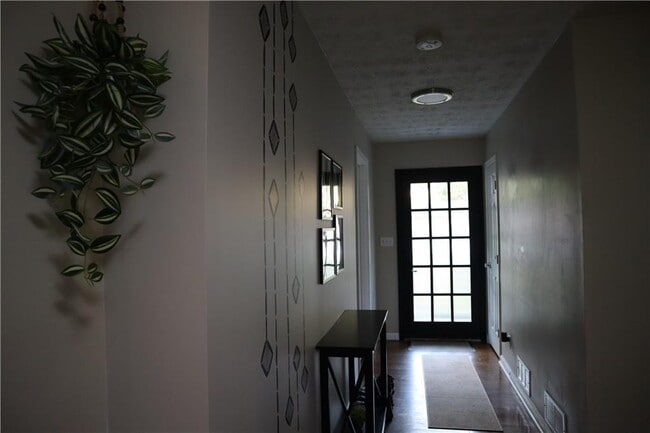 Building Photo - 3033 Empire Blvd SW