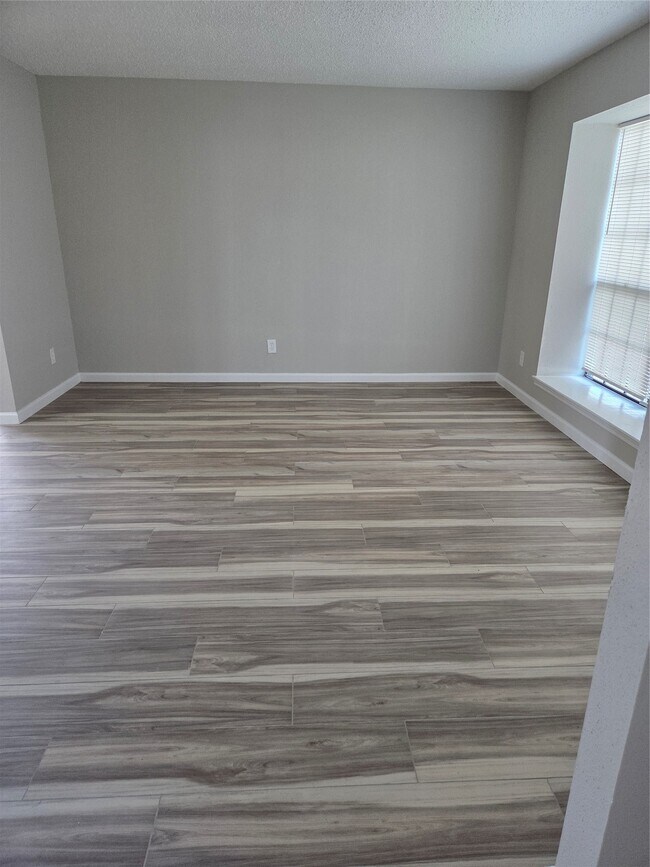 Building Photo - 14959 Havenridge Dr