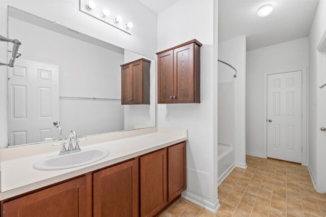 Building Photo - 3117 Cambridge Meadows Ln