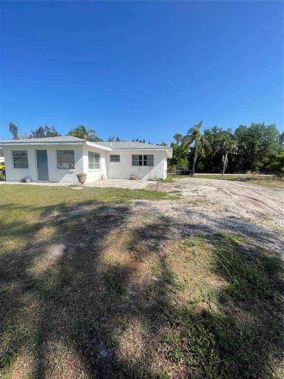 Building Photo - 28041 Pasadena Dr