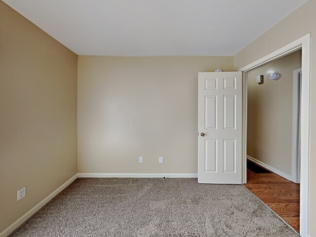 Building Photo - 202 Westchester Dr