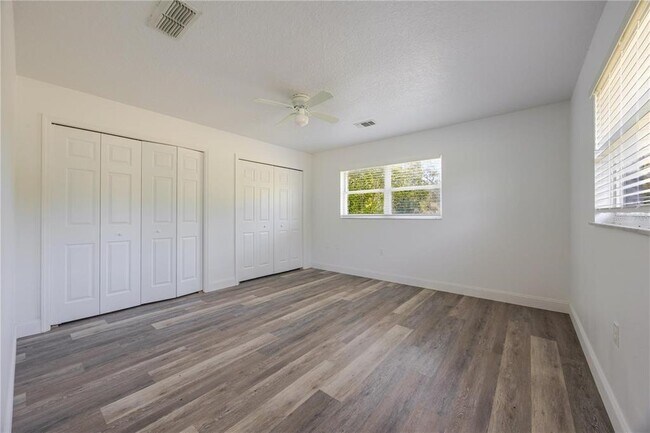 Building Photo - 495 Orange Ave