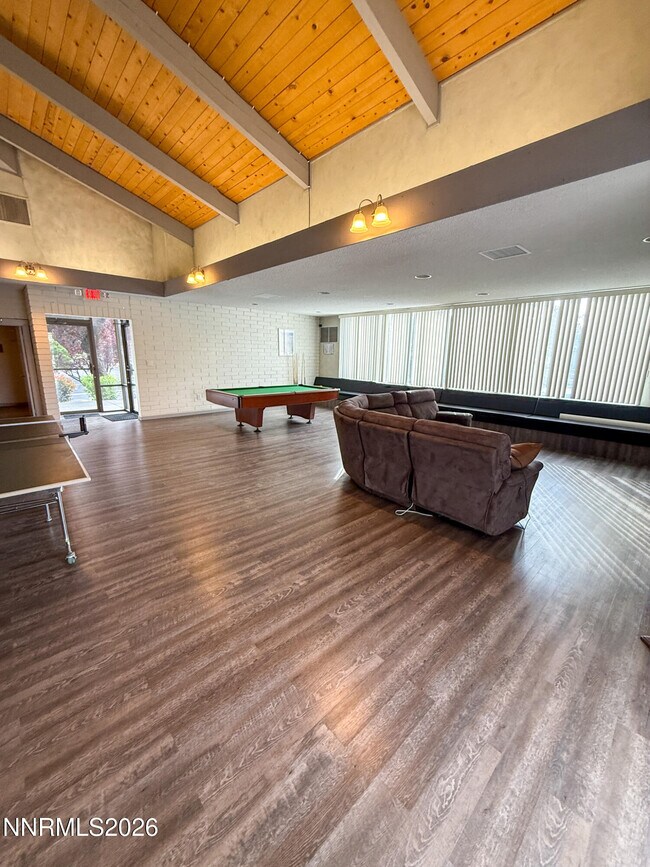 Building Photo - 4011 Bluegrass Ct