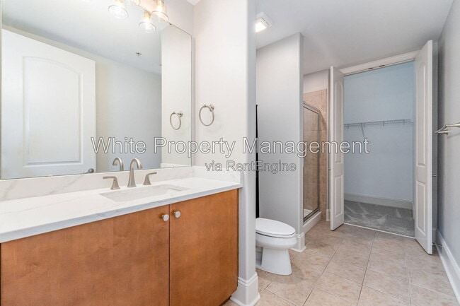 Building Photo - 4625 Piedmont Row Dr