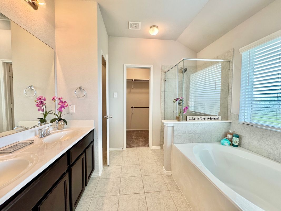 Building Photo - 5018 Victory Shores Ln