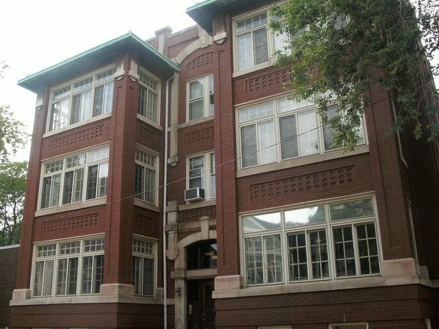 Primary Photo - 5600 S Dorchester Ave