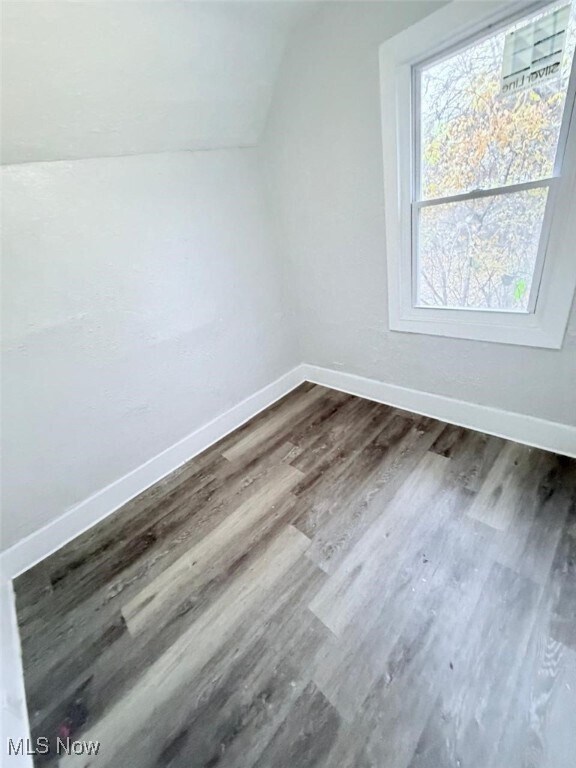 Building Photo - 3119 W 68th St