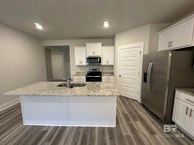 Building Photo - 219 Hudson Lp