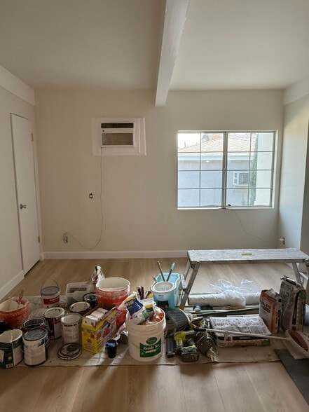 Building Photo - 2024 N Commonwealth Ave