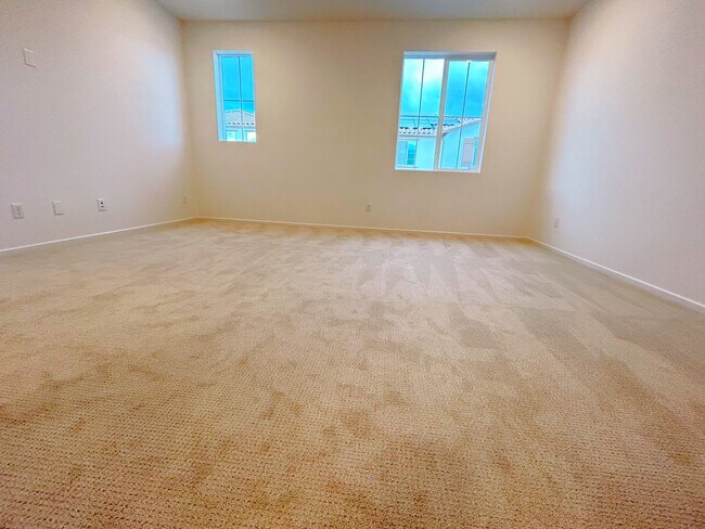 Building Photo - 5629 Kate Way
