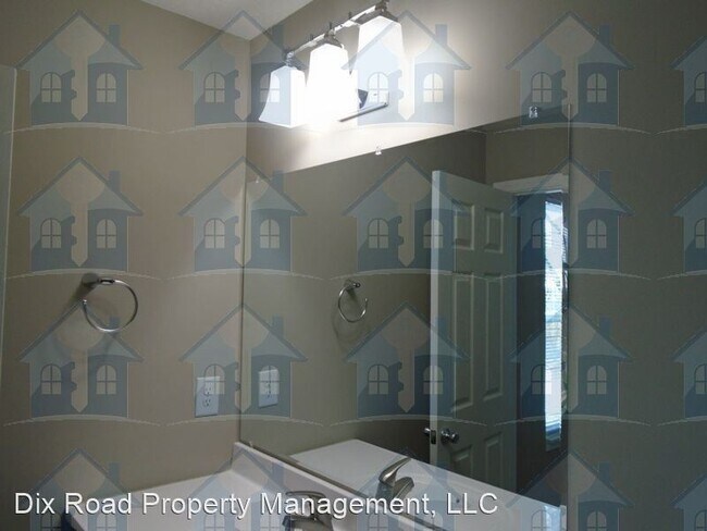 Building Photo - 794 Carriage Hill Ln