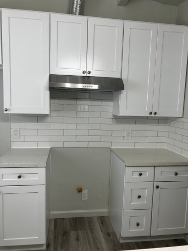 Building Photo - 730 S Eastern Ave