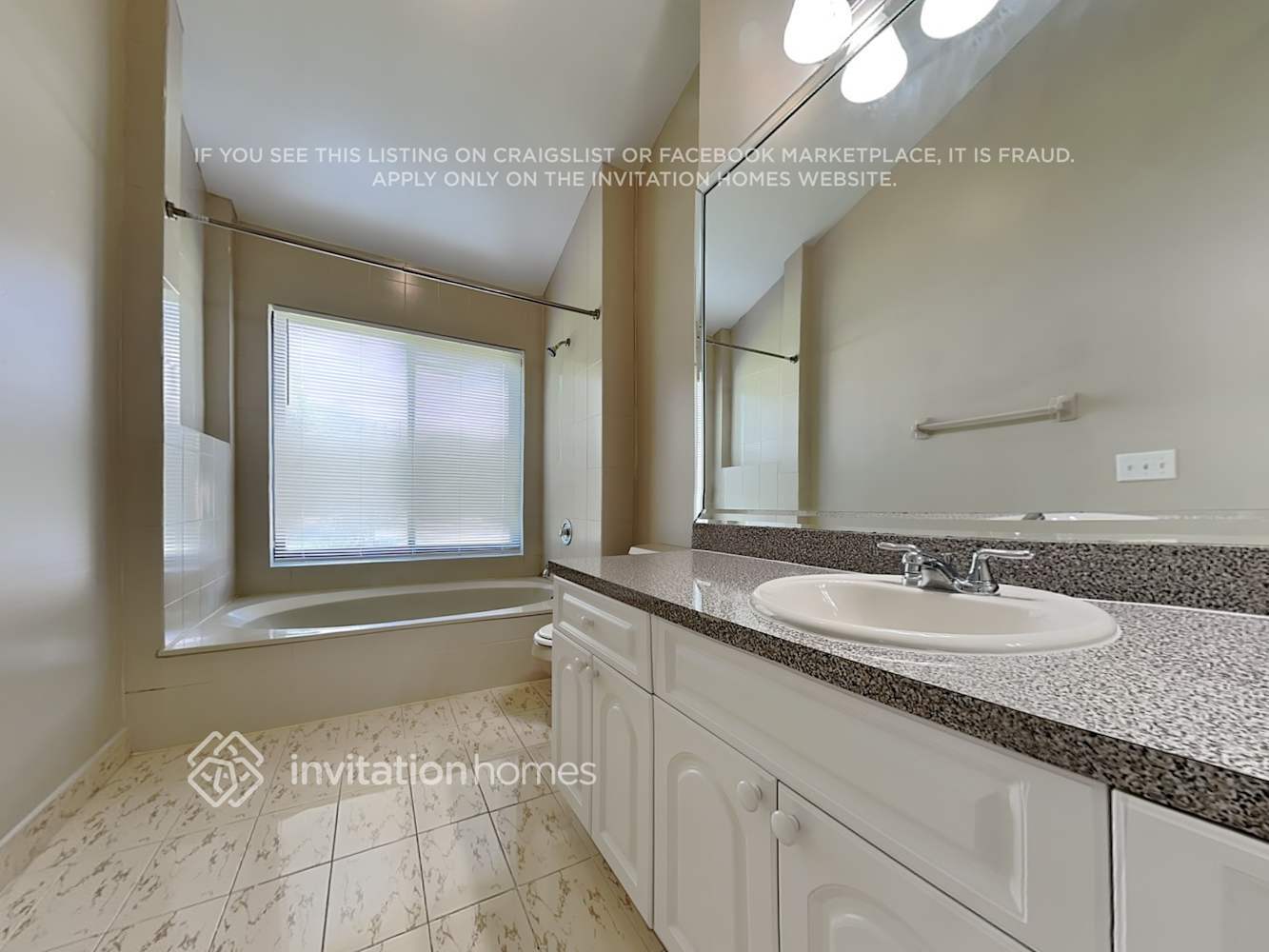 Building Photo - 8600 SW 140th Terrace