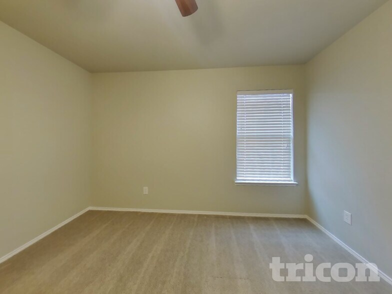 Building Photo - 12632 Shady Cedar Dr