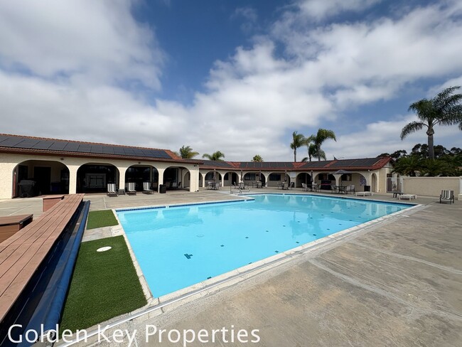 Building Photo - Welcome to the spacious single-level manuf...