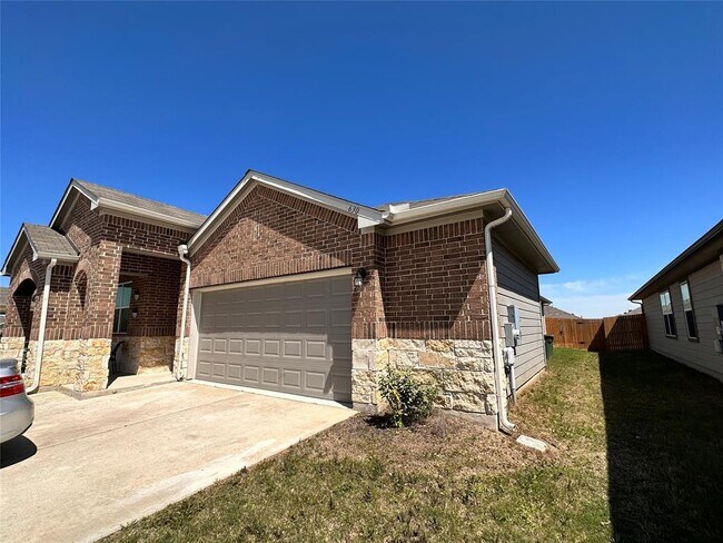 Building Photo - 630 Concho River Dr