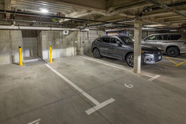 Building Photo - 50 Maplewood Ave