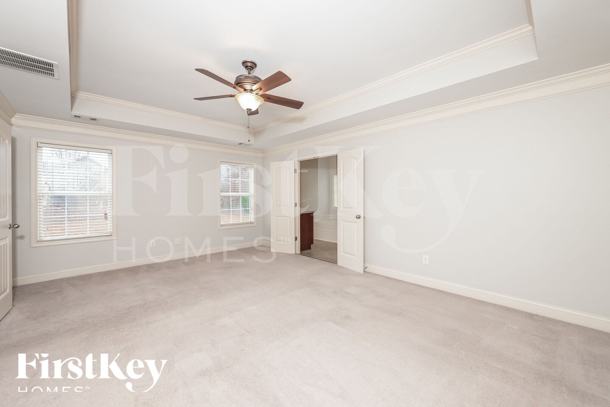 Building Photo - 6205 Little Cove Dr