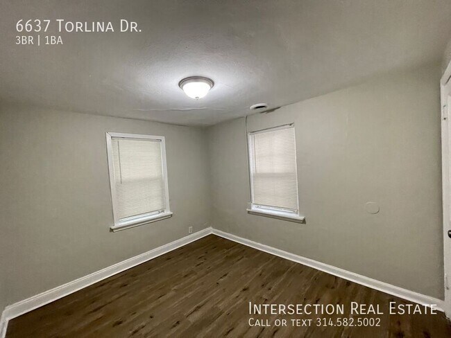 Building Photo - 6637 Torlina Dr