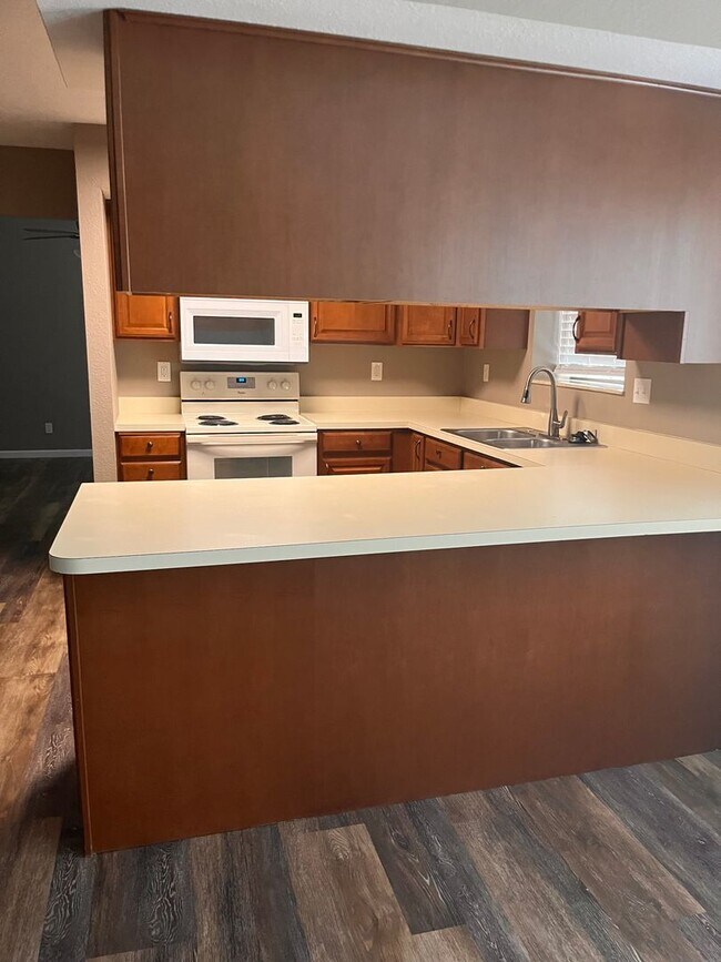 Building Photo - 3 bedroom house in O'Fallon