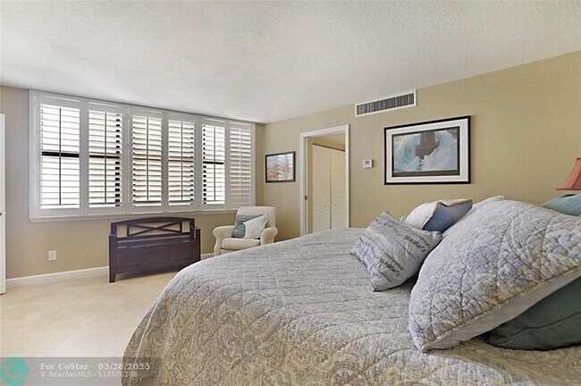 Building Photo - 2800 N Ocean Dr