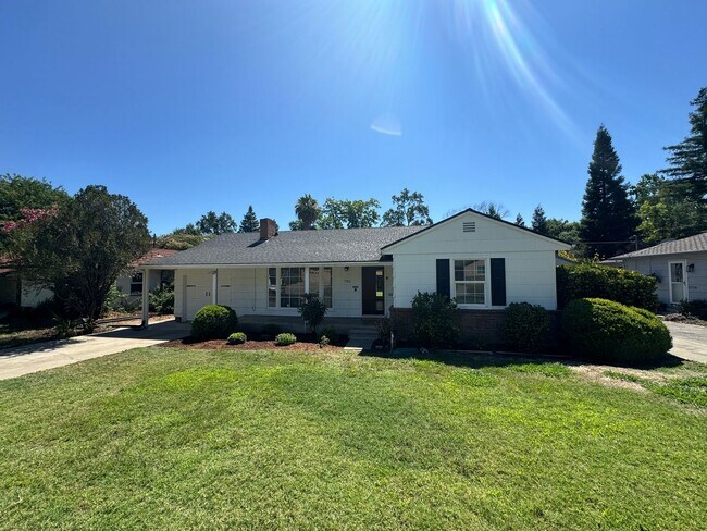 Primary Photo - 2 Bedroom | 1 Bathroom | Single family Arden Park Home