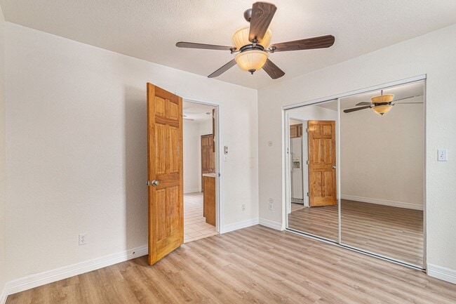 Building Photo - Charming 2-Bedroom Apartment in the Heart ...
