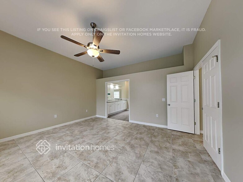 Building Photo - 874 Shoshone Ln