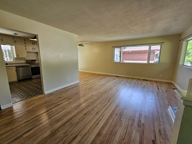 Building Photo - Charming 3-Bedroom Home Across from UCCS – Updated & Move-In Ready!