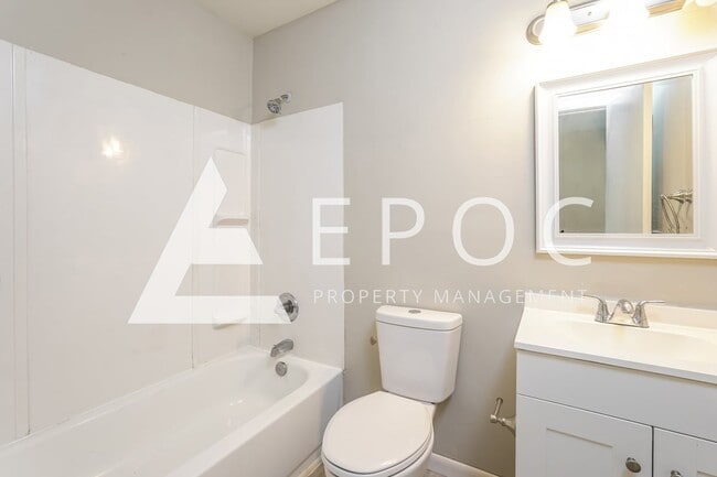 Building Photo - 4114 Carnation Dr