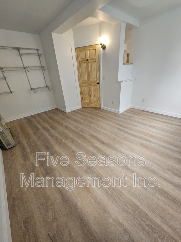 Building Photo - 41 S Willard St