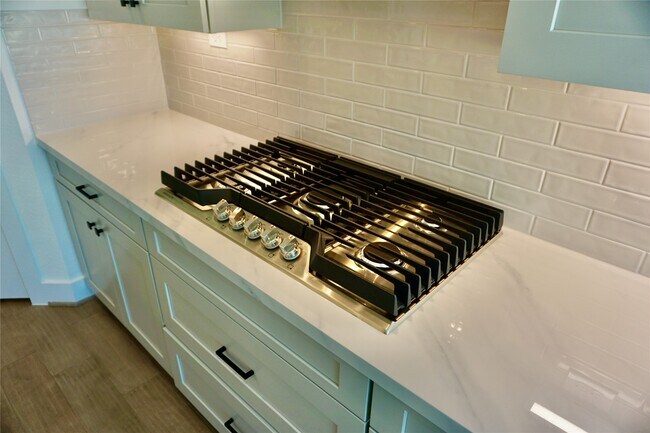 Building Photo - 31226 Anna Mdws Dr